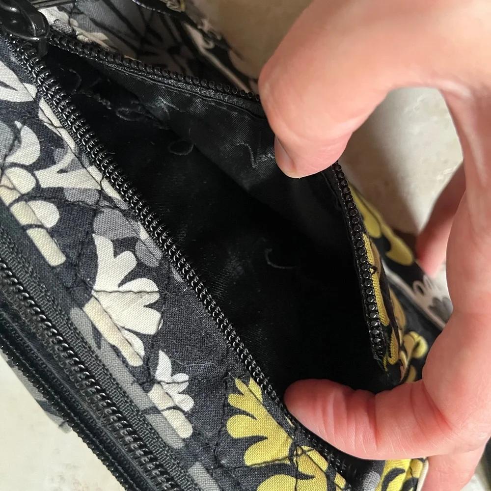 Vera Bradley Black Gray Yellow Wallet